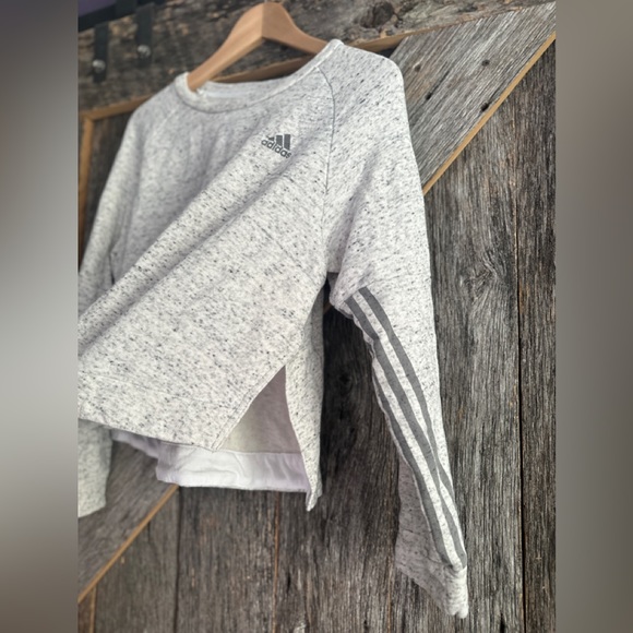 *sold* Adidas Cropped Sweater - Picture 5 of 6